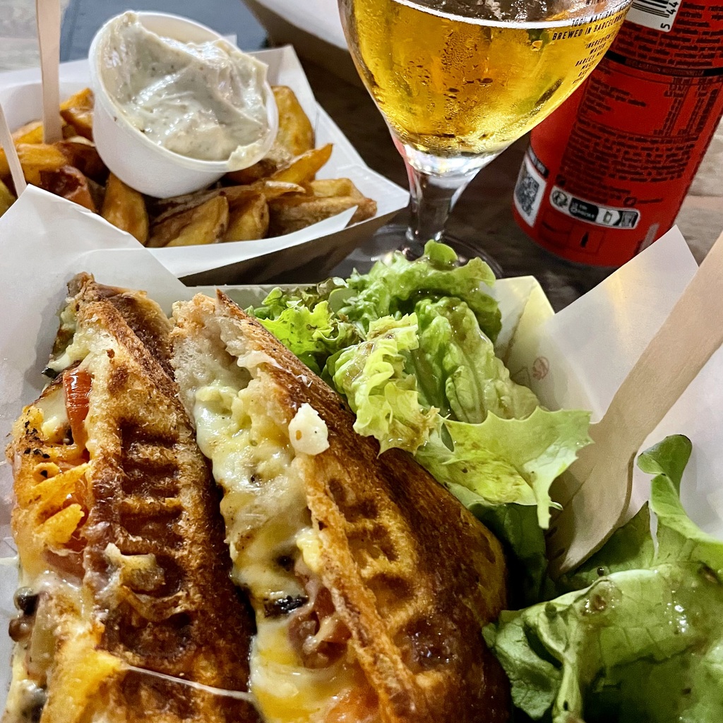 Definitely the best <em>croque monsieur</em> I ever had. The fries with house sauce were also pretty tasty.