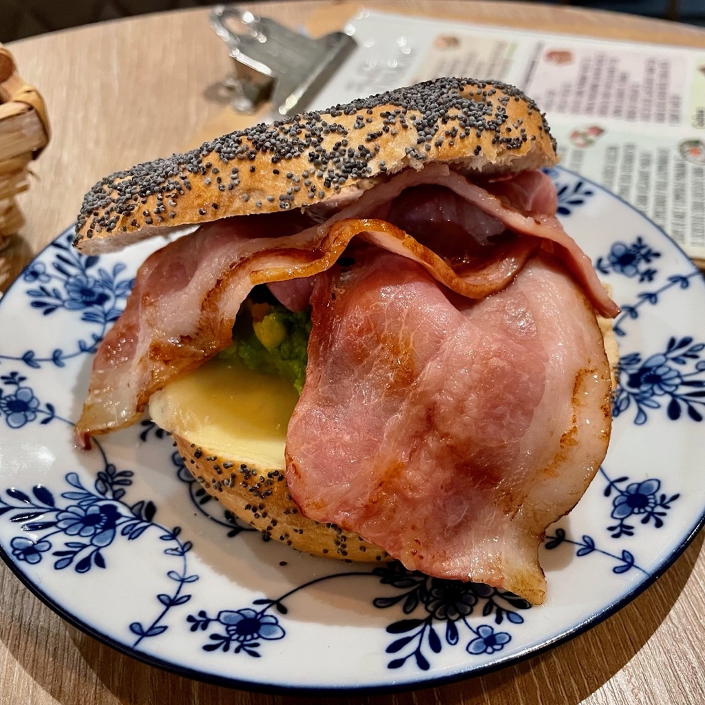 I was surprised to see bagel sandwiches on the menu where I stopped for breakfast. This bacon, cheese, and avocado was a delightful change of pace.
