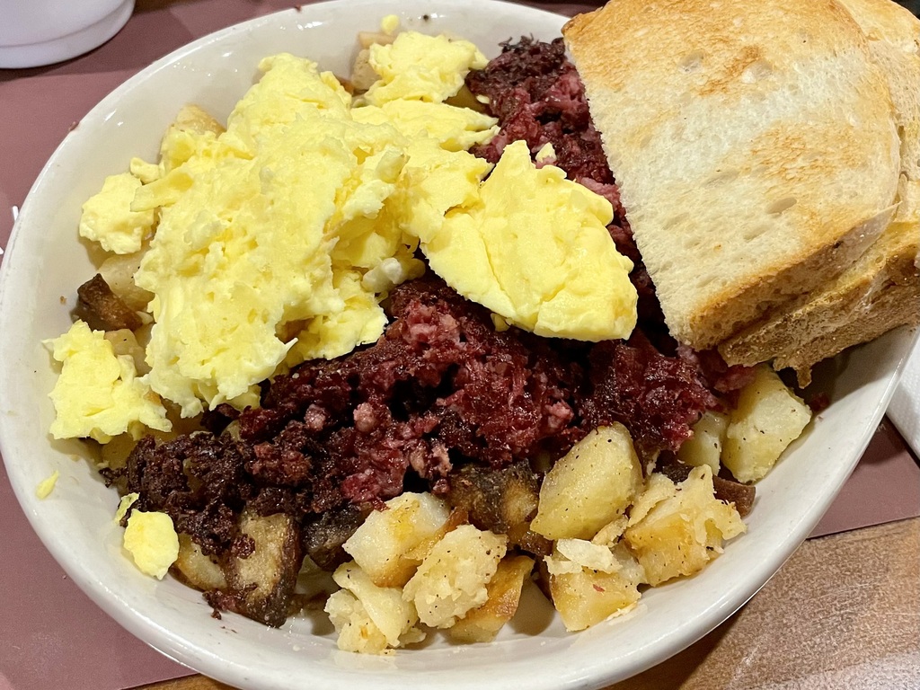 Corned beef hash and eggs at Village Pub at Ellis Island. We spent both nights at the adjacent hotel, which is why we ended up eating breakfast there twice. The house potatoes were a nice touch.